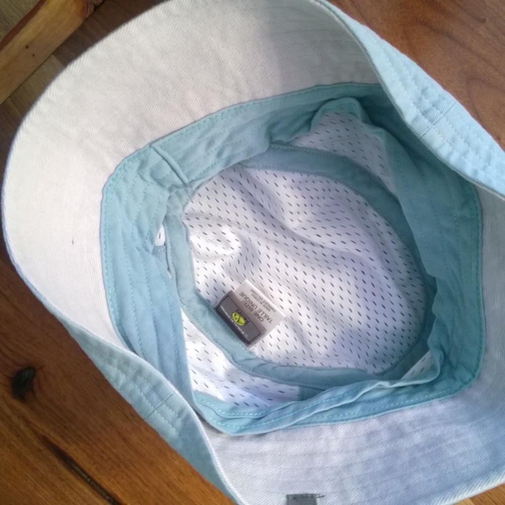 North Face bucket hat - Picture 1 of 9